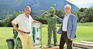 Optimistisch. Jean-Pierre Mathieu, Pr&auml;sident Golfklub Leuk (links), und Christoph Kalbermatter, Pr&auml;sident Golf Leuk AG, gestern auf dem Golfplatz Leuk.Foto WB