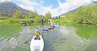 Experimentierfreudig. Die meisten Stehpaddler, besonders Kinder, haben den Dreh schnell raus. Fotos WB