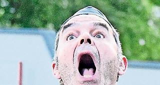 W&uuml;tig. Sch&auml;fer im Stress.