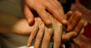 Neues Gesetz. Unter bestimmten Voraussetzungen k&ouml;nnen Genfer Institutionen Sterbehelfern den Zutritt nicht verweigern.