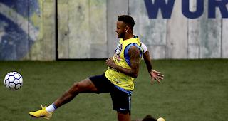 Stoff f&uuml;r Diskussionen. Foul oder Schauspiel-Einlage? Mit seinen teils theatralischen Auftritten an der Fussball-WM in Russland sorgte Neymar f&uuml;r Schlagzeilen.