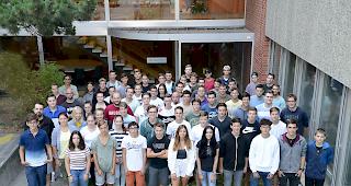 Startschuss. Am Donnerstag konnte die Lonza Visp 68 neue Lernende begr&uuml;ssen.