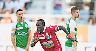 Premiere. Im Ausw&auml;rtsspiel in St. Gallen traf Moussa Djitt&eacute; zum 2:0. Foto Keystone