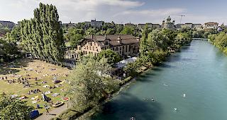 Die Idylle tr&uuml;gt. W&auml;hrend der zehnt&auml;gigen Hitzewelle sind bis am Donnerstag mindestens drei Menschen in Fl&uuml;ssen und Seen ums Leben gekommen.