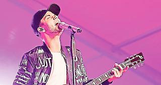 Unterst&uuml;tzung durch Musik. Luca H&auml;nni will die Gesellschaft auf Epidermolysis bullosa aufmerksam machen.