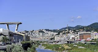 Im Visier der Justiz. Nach dem verheerenden Br&uuml;ckeneinsturz in Genau richten sich Ermittlungen der Staatsanwaltschaft gegen 20 Personen des verantwortlichen Autobahnbetreibers.