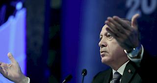 Umstritten. Der t&uuml;rkische Pr&auml;sident Recep Tayyip Erdogan hat nach eigenen Angaben einen Luxusjet vom Emir von Katar als Geschenk erhalten.