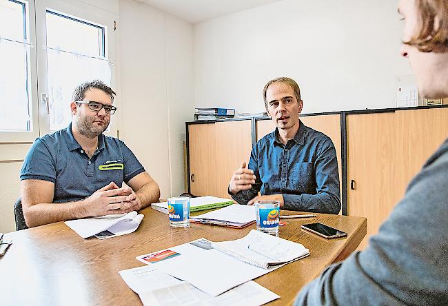 Gewaltberater. Michael Schnidrig (links) und Christian Bayard wollen Täter verstehen und ihr Verhalten ändern.Foto WB/Andrea Soltermann