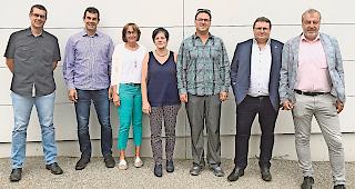 Austausch. Der VLWO-Vorstand mit Simon Wasmer, Roland Carlen, Esther Schmid, Monika J&auml;ger und Pr&auml;sident Michel Furrer  (es fehlt Alexandra Henzen) mit Dienstchef Jean-Philipp Lonfat und Adjunkt Marcel Blumenthal (von links).