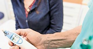 Zufrieden. &Auml;ltere Menschen f&uuml;hlen sich gut versorgt.