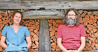 Organisatoren. Stefanie Ammann und Christoph Heinen  organisieren zum zweiten Mal die Kulturreihe &laquo;ECHO&raquo;. Foto zvg