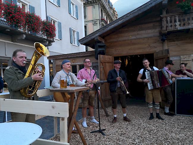 Eindrücke vom ersten Briger Oktoberfest