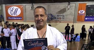 Bruno Romano freut sich &uuml;ber die Ehrung.