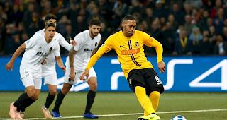 Ausgleichstreffer. Dank des verwandelten Elfmeters durch Guillaume Hoarau konnten die Berner zum ersten Mal in der Champions League &uuml;ber einen Torerfolg jubeln.