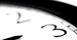 In der Nacht auf Sonntag&nbsp;ist es wieder so weit: Die Uhren werden um eine Stunde von drei auf zwei Uhr zur&uuml;ckgestellt.