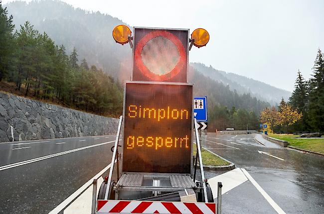 Die Simplonpassstrasse bleibt bis auf weiteres geschlossen.