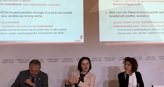 Agenda 2030. Haben ein nachhaltiges Wallis im Blick: Staatsrat Jacques Melly, Staatsratspr&auml;sidentin Esther Waeber-Kalbermatten und Christel Dischinger, Projektleiterin der Stiftung für die nachhaltige Entwicklung der Bergregionen.