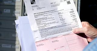 Nach rund zwei Jahrzehnten bricht in der Schweiz ein neues Zeitalter f&uuml;r Rechnungszahler an: Ab Ende Juni 2020 wird mit deutlicher Versp&auml;tung ein neuer&nbsp;Einzahlungsschein&nbsp;eingef&uuml;hrt. 