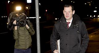 Aff&auml;re Maudet. Gegen den teilweise entmachteten Sicherheitsdirektor Pierre Maudet (FDP) f&uuml;hrt die Genfer Staatsanwaltschaft ein Strafverfahren wegen Vorteilnahme nach einer Reise nach Abu Dhabi im Jahr 2015.