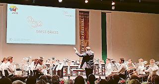 Brilliert. Die Brass Band L&ouml;tschental spielte sich in Montreux zum Schweizer Meister in der 2. St&auml;rkeklasse.