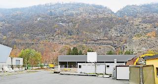 Letztes &Uuml;berbleibsel. Bis Ende November sollen alle Container in Gamsen verschwunden sein.