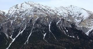 Bei der Lenzerheide sind in alpinem Gebiet die sterblichen &Uuml;berreste eines Menschen gefunden worden. 