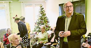 Ansprache. Heimdirektor Christian Venetz bedankt sich.