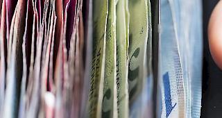 Der Ausgleichsfonds der AHV/IV/EO hat im laufenden Jahr eine negative Rendite erwirtschaftet. 