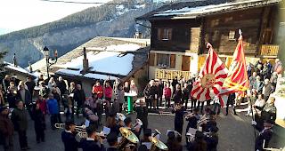 Der stimmungsvolle Neujahrsempfang in Albinen wurde von der Musikgesellschaft &laquo;Alpenrose&raquo; unter der Leitung des neuen Dirigenten Fabio Christen musikalisch umrahmt. 

