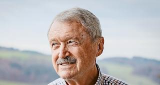 Besorgt. Mit 74 Jahren macht sich Peter Regli Sorgen um den Zustand der Welt. Foto wb/Andrea Soltermann