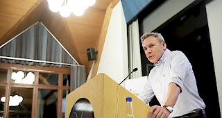 &laquo;Lex Amstutz&raquo;. Die Berner SVP ebnet den Weg f&uuml;r eine erneute Kandidatur von Nationalrat Adrian Amstutz - sofern er den will.