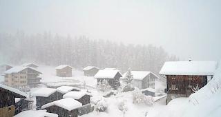 Im L&ouml;tschental sind auf 2500 Meter innerhalb von 72 Stunden rund 160 Zentimeter Neuschnee gefallen. 