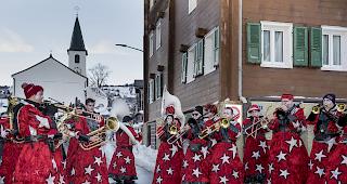 Guggentreffen in Unterbäch.