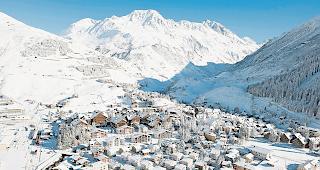 Arbeitsplatz Andermatt. Auch Touristiker, die vorhin im Wallis wirkten, folgen Sawiris Ruf.