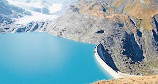 Umstritten. Mit zw&ouml;lf gegen zehn Stimmen schl&auml;gt die UREK-N vor, den Wasserzins bis und mit 2024 bei 110 Franken zu belassen.