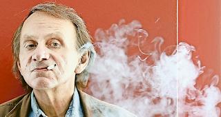 Bleibt offen. &laquo;Die Leute sollen w&auml;hlen, was sie wollen&raquo;, sagte Houellebecq vor Jahren.Foto Keystone