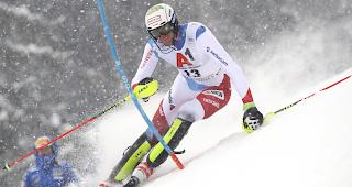 Ramon Zenh&auml;usern liegt nach dem 1. Lauf am Ganslernhang mit 12 Hundertstel Vorsprung auf Cl&eacute;ment No&euml;l in F&uuml;hrung. 