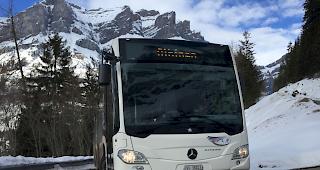 Der Abend-Bus Albinen - Leukerbad nimmt f&uuml;r sechs Wochen Fahrt auf: jeweils donnerstags, freitags und samstags.