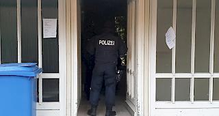 Drei M&auml;nner aus dem Irak unter Terrorverdacht: Polizei und Spezialeinheiten schlugen am Mittwoch ab 6.00 Uhr im Kreis Dithmarschen in Schleswig-Holstein zu.