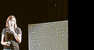 Treibende Kraft. Moderatorin Karin Rey, die treibende Kraft dieses &laquo;Wettstreits mit Worten&raquo;.