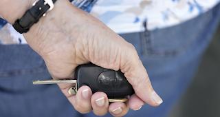 Ein Mann f&auml;hrt fast 50 Jahre lang ohne F&uuml;hrerschein. 