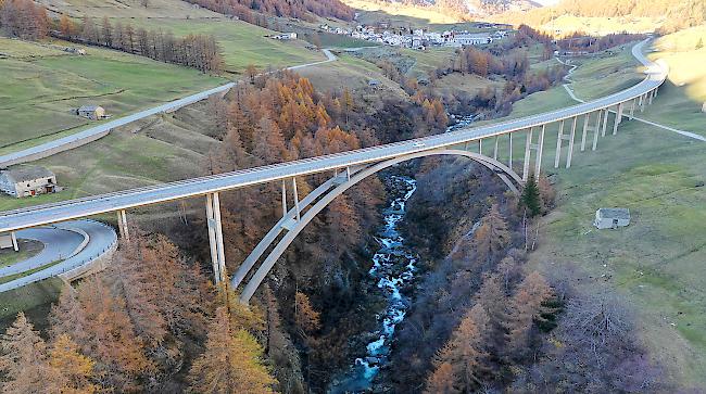 Instandsetzung. Die Bauarbeiten an der Krummbachbrücke bei Simplon Dorf beginnen im März und dauern voraussichtlich bis im November.