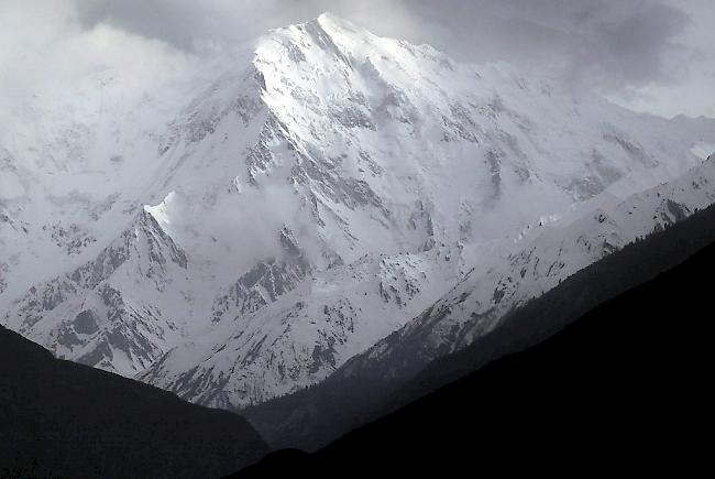 Der Nanga Parbat ist mit 8126 Meter einer der höchsten Berge der Welt.