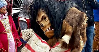 Impressionen vom grossen Fasnachtsumzug am Samstag in Wiler.