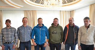 Alpgold-Vorstand: Vizepr&auml;sident Roman Arnold, Thomas Elmiger, Daniel Grichting, Patrick Heinzmann, Roland M&uuml;ller (neu) und Pr&auml;sident Francis Guigoz (von links). Es fehlen: Fr&eacute;d&eacute;ric Deslarzes, Emmanuel Coppey und Pierre-Joseph Follonier.