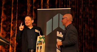 Nationalrat Franz Ruppen und Hubert Giger, Pr&auml;sident des VSLF, im Zentrum Missione.