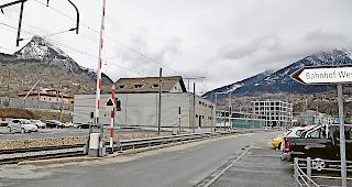 Das &laquo;Scheibendepot&raquo; (Bild Mitte) wird weichen, wenn das Quartier Bahnhof West neu &uuml;berbaut wird.