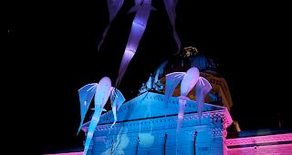 17. Museumsnacht in der Bundeshauptstadt. Jutzer klangen am Freitagabend vom M&uuml;nsterturm durch die Nacht und Motorenger&auml;usche von 90 Oldtimern dr&ouml;hnten durch die Gassen der Altstadt.