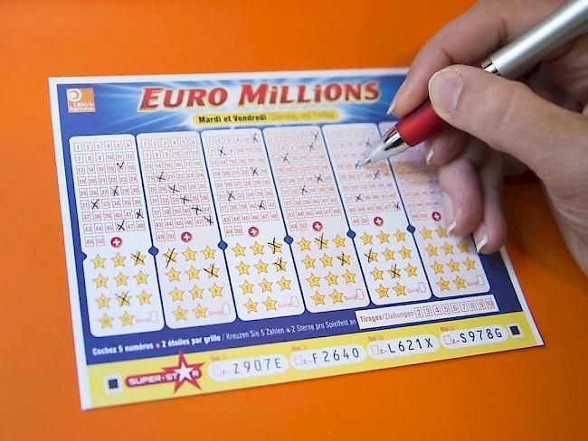 Glückspilz. Eine Aargauerin aus bescheidenen Verhältnissen knackte im vergangenen Oktober den Rekord-Jackpot bei Euromillions. (Symbolbild)