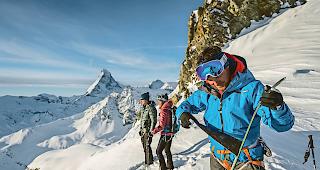 Hoch hinaus. Einheimische Anbieter schliessen sich zusammen, um dem Gast mehr zu bieten. Und sich selbst auf dem Markt besser zu positionieren.Foto Michael Portmann